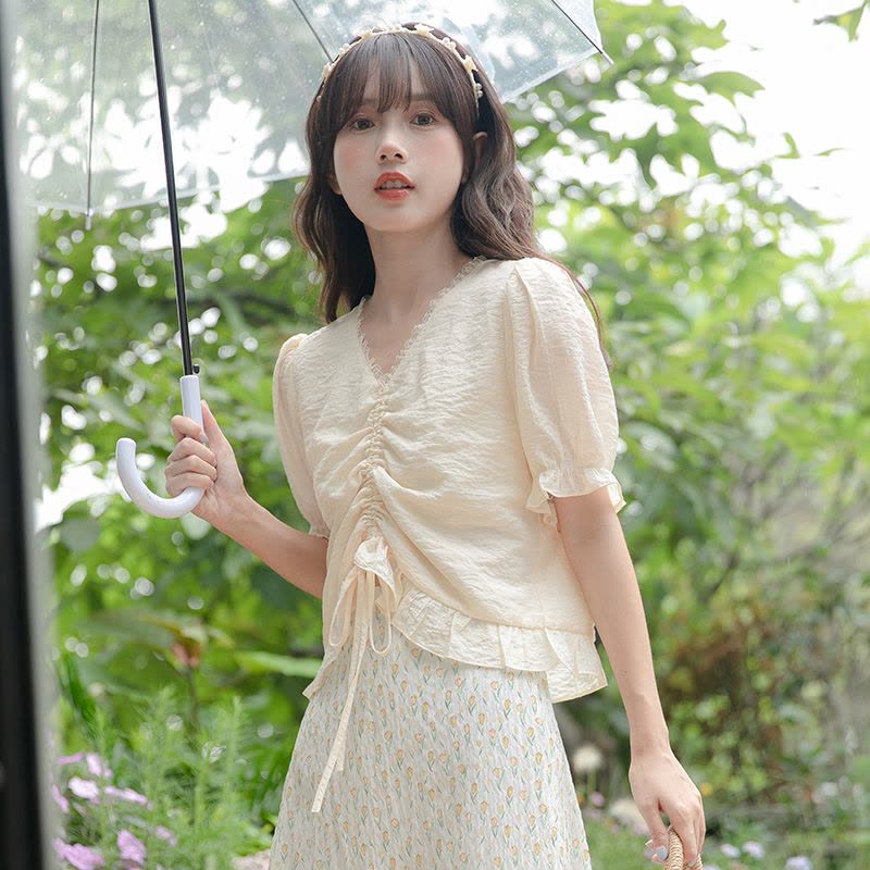 CACHE泡泡袖V领短上衣小众夏季甜美温柔韩系法式漂亮小衫蕾丝花边图片