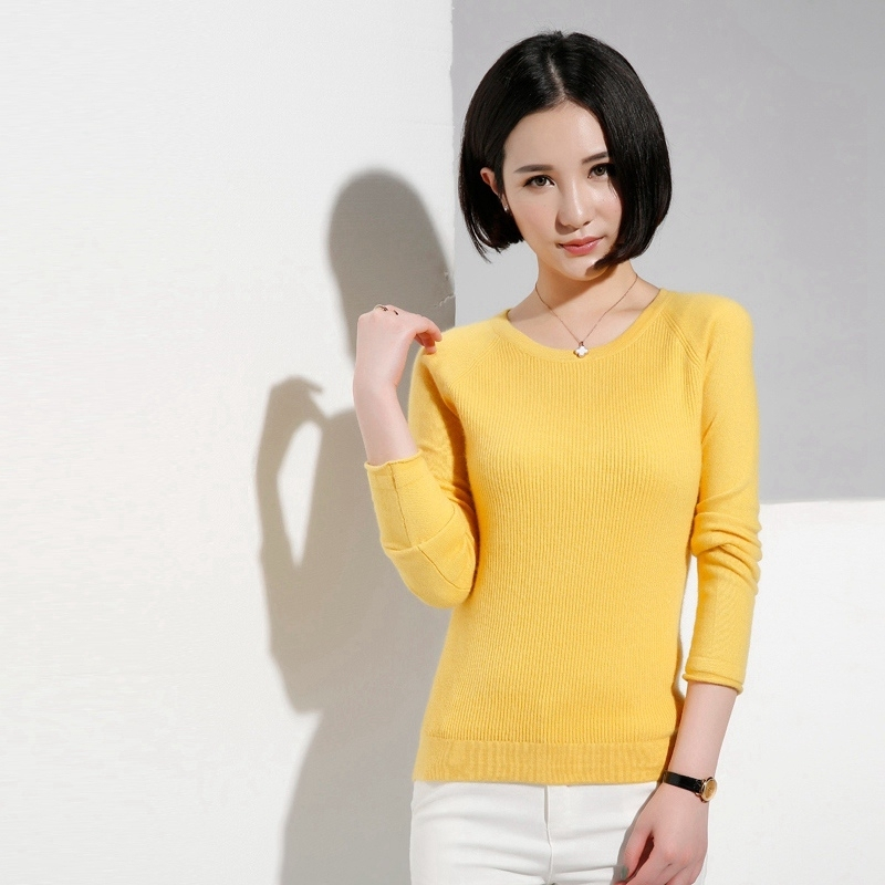 2018秋冬季羊绒衫女圆领抽条套头毛衣修身针织打底衫短款经典