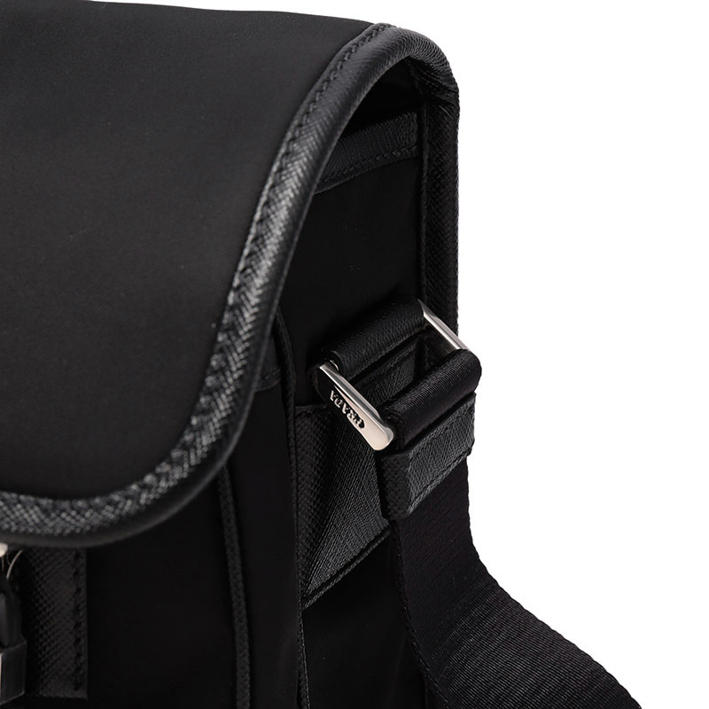 普拉达prada男士renylon再生尼龙邮差包单肩斜挎包带小包2vd0342dmh