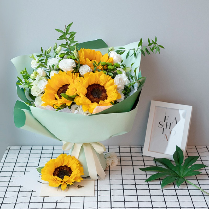 五二零鲜花速递全国同城3枝向日葵桔梗小菊尤加利花束礼物南京常州镇江南通鲜花速递无锡苏州花店送花报价 参数 图片 视频 怎么样 问答 苏宁易购