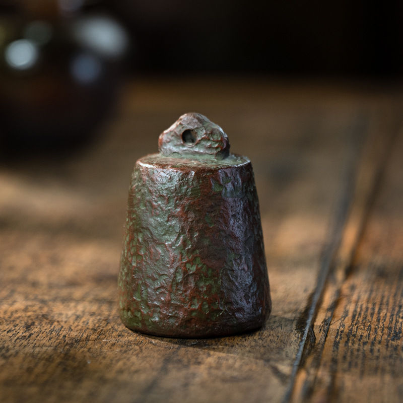宜兴紫砂茶宠秤砣摆件茶壶秦权盖托仿古青铜雕塑茶具可养 款式一
