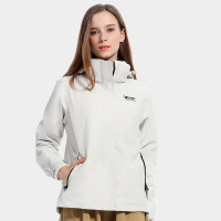 骆驼(CAMEL) 户外女款防风防水抗菌三合一冲锋衣登山外套 A0W118166 浅灰 女 S