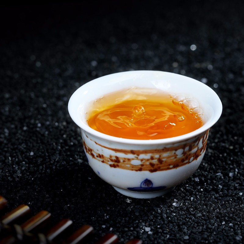 天府龙芽 尊龙红茶 四川特级工夫红茶茶叶小袋装51g 红茶