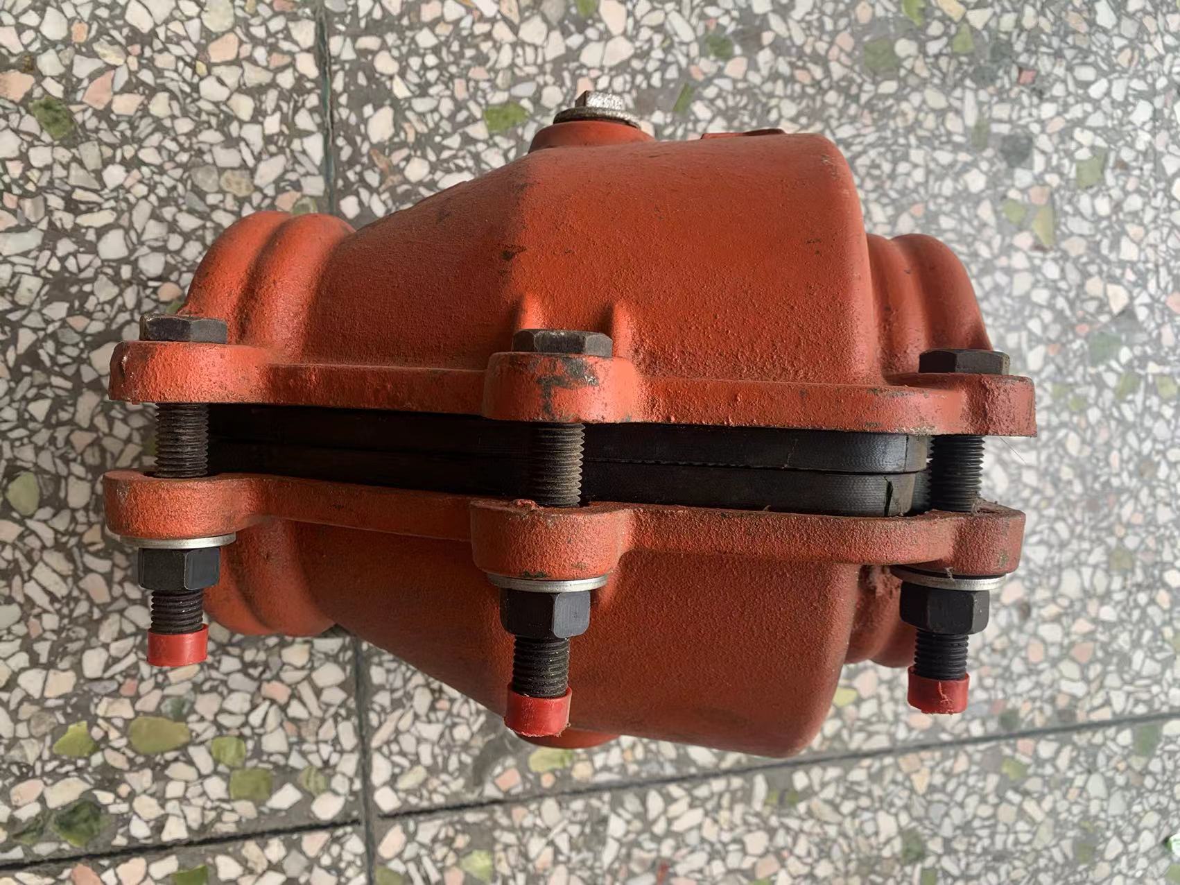 般德阀门 承口哈夫节 DN100 个高清大图