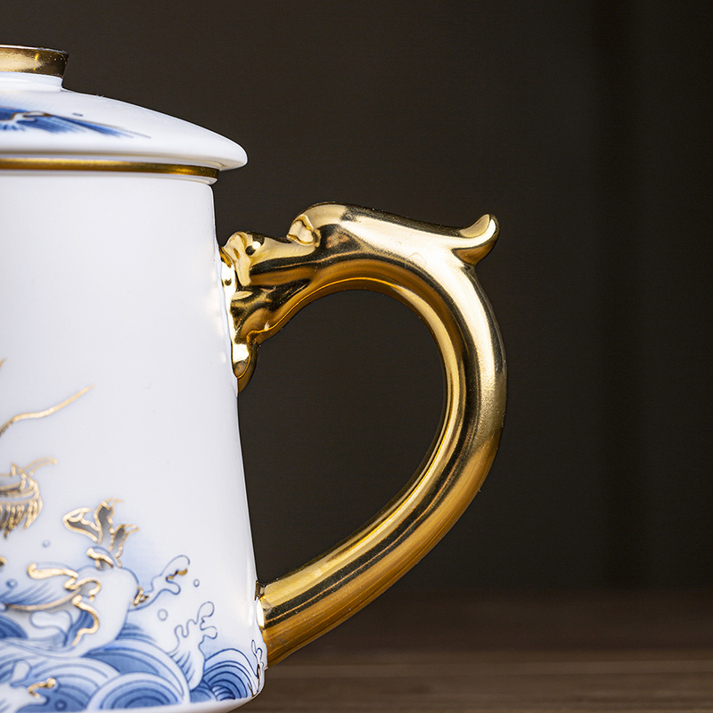 領藝 国潮风茶杯茶水分离带过滤带盖陶瓷办公水杯功夫泡茶杯羊脂玉德化白瓷素烧送礼 蛟龙出海办公杯素烧礼盒装
