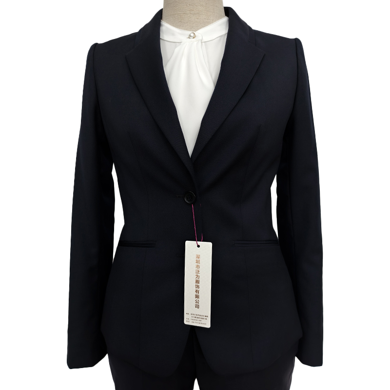 泛为西装高清大图