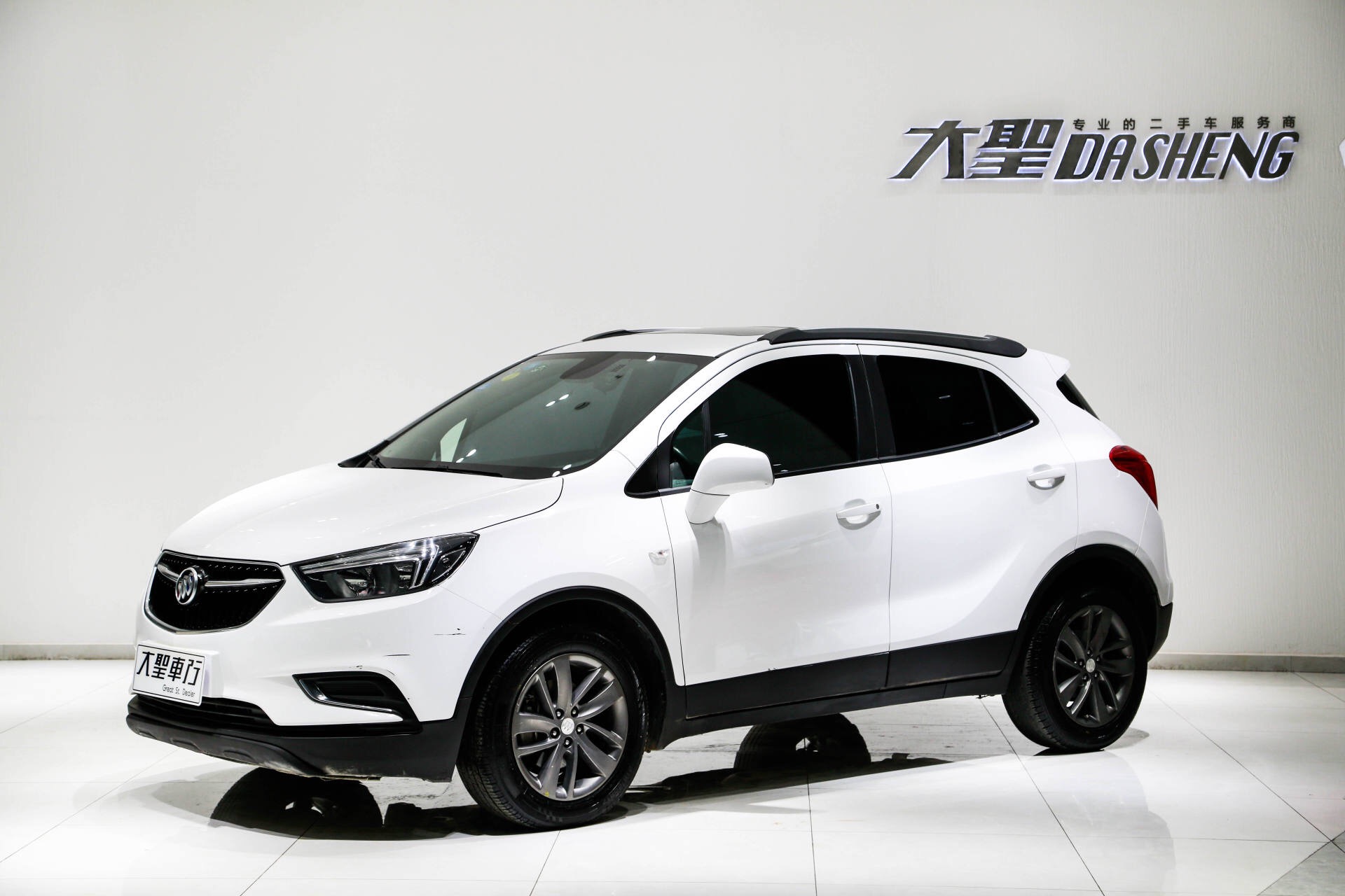 2017款 别克昂科拉 18t 自动两驱都市领先型 二手汽车 小型suv