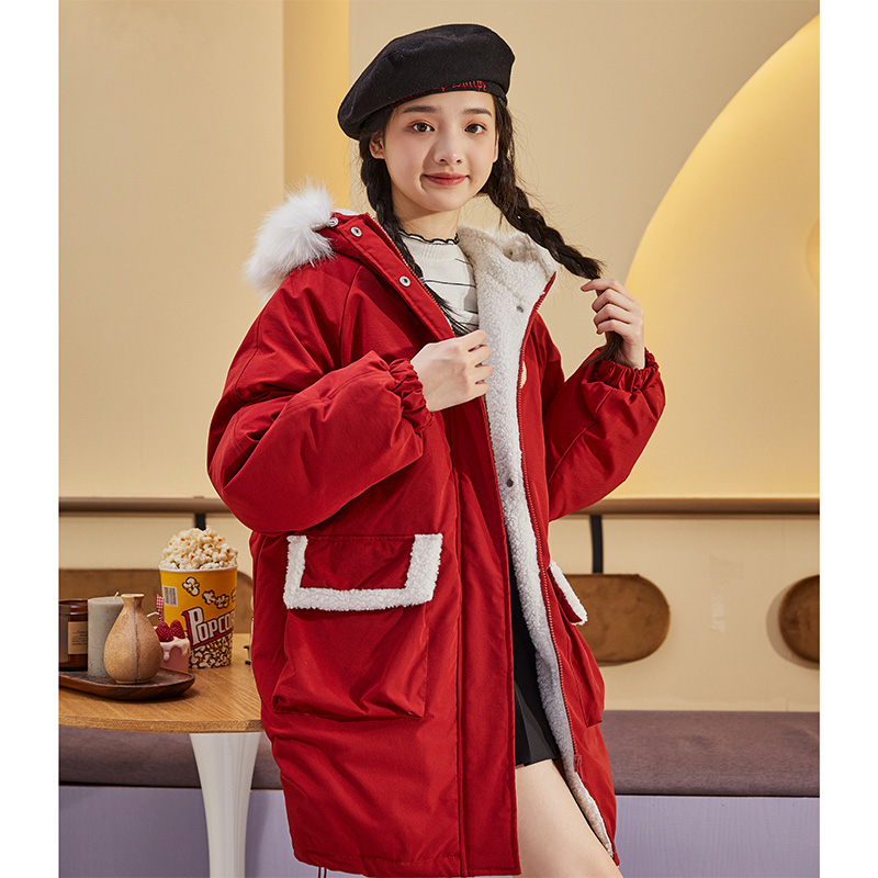 史努比联名唐狮秋冬新款红色女棉衣过年小众连帽加厚外套潮ins_541高清大图