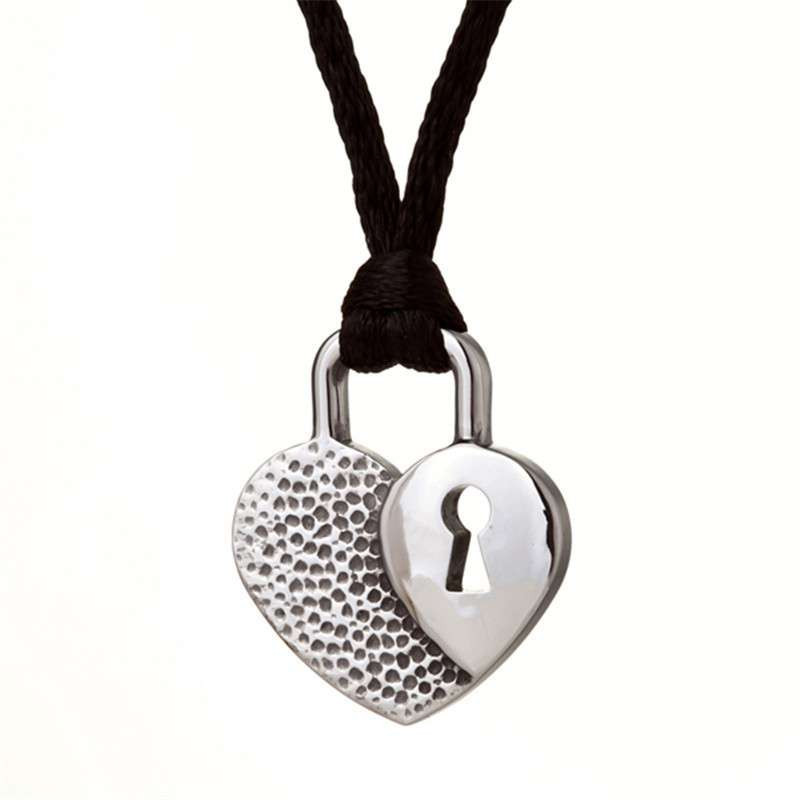 梦克拉 Mkela 钨金钨钢吊坠 心相依 锁