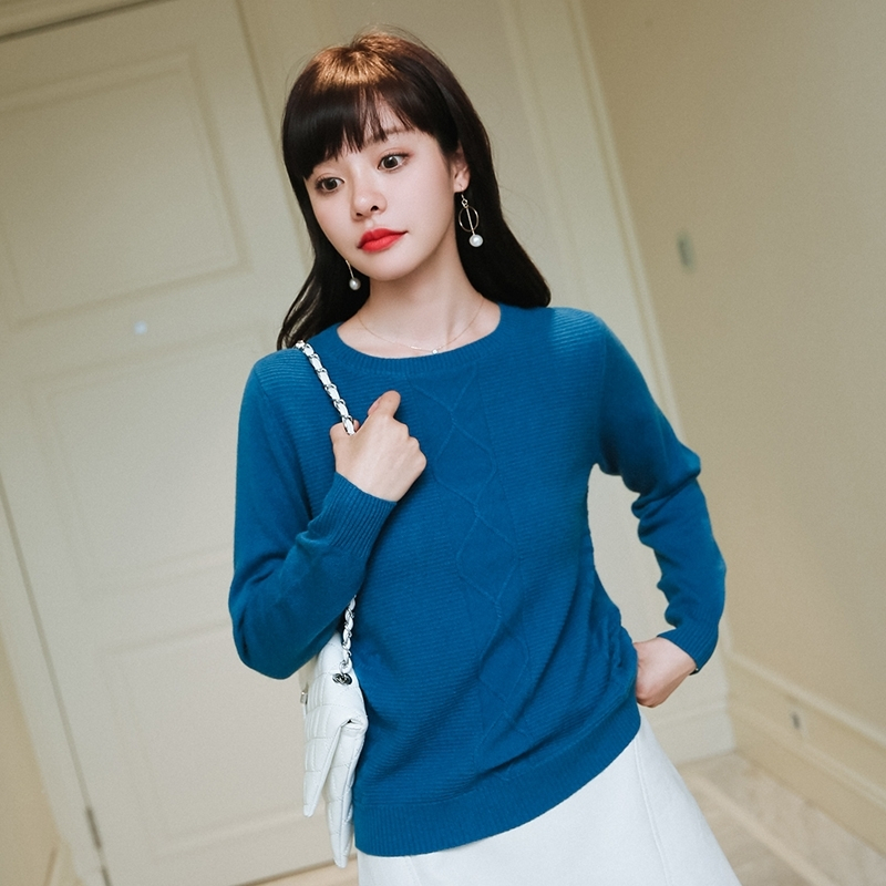 圆领打底衫纽花羊绒衫冬季女装2018新款针织衫女式毛圆领
