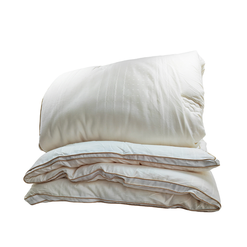 暖居顺 丝绵被 NJS0018 张高清大图