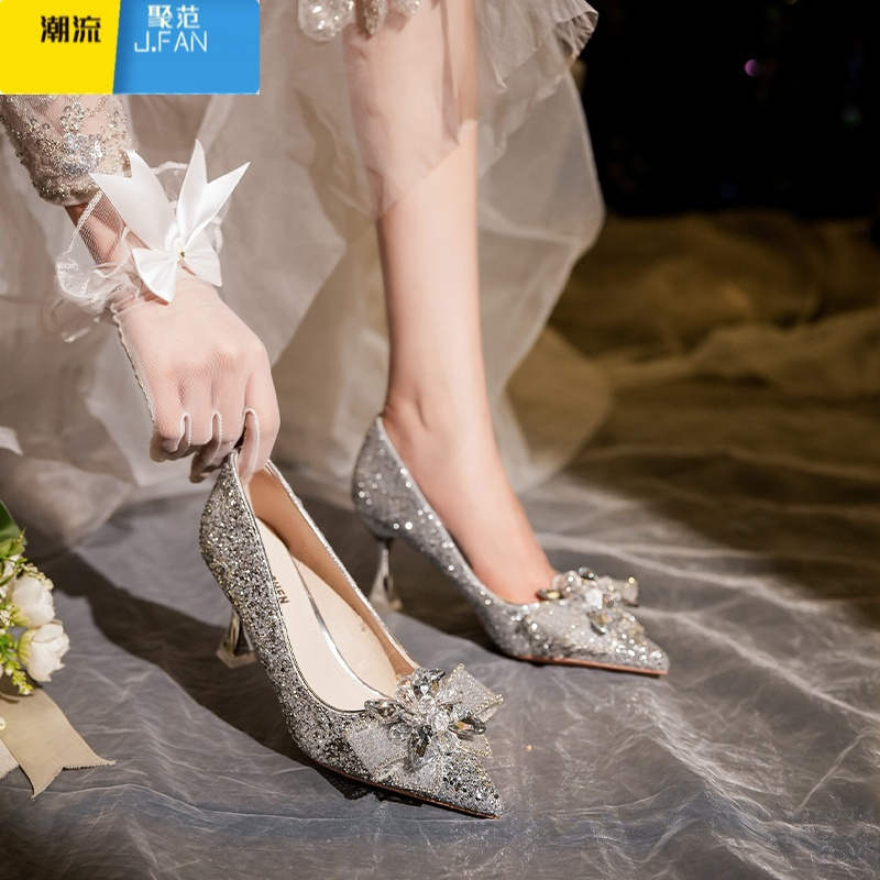 聚范婚鞋不累脚高级感礼服伴娘鞋仙女风法式水晶高跟单鞋胖脚宽脚女鞋