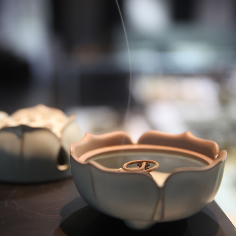 万仟堂茶具配件高档香薰炉家用陶瓷摆件创意家居饰品送礼 宋韵天莲高清大图