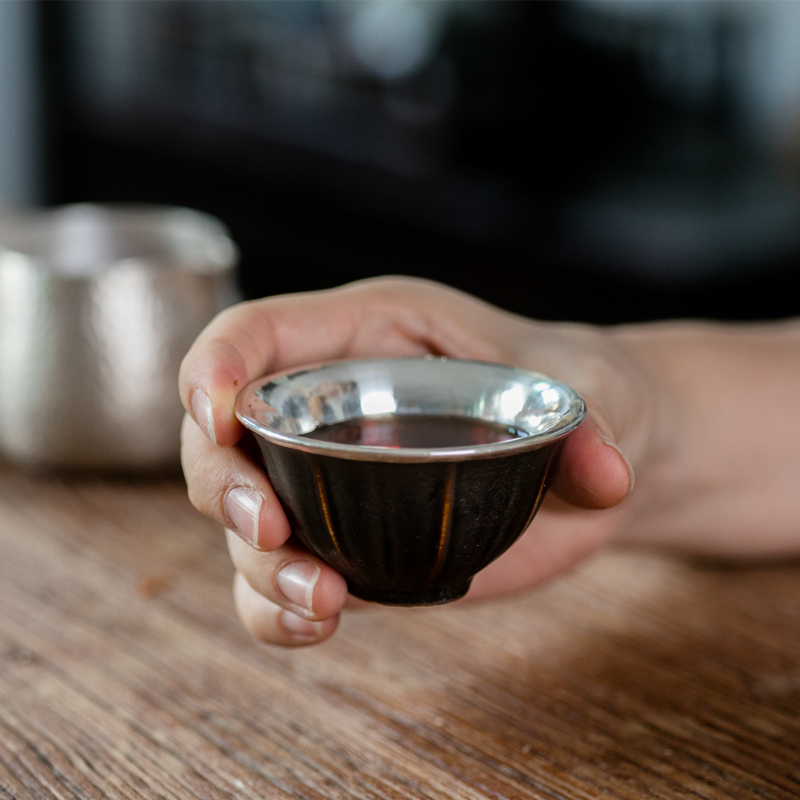 美帮汇鎏银999莲蓬银包瓷品茗杯茶杯茶盏大茶杯银茶杯小杯主人杯高清大图