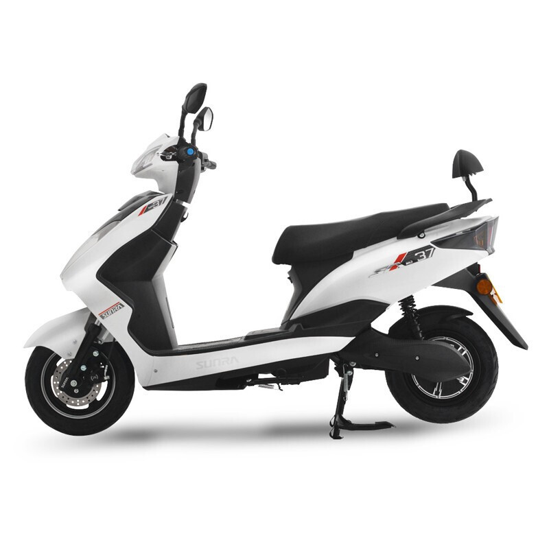 新日(Sunra)电动车 电动摩托车 H3 豪华城市运动款踏板车 成人外卖60V电瓶车 钛合亮光红/钢琴黑