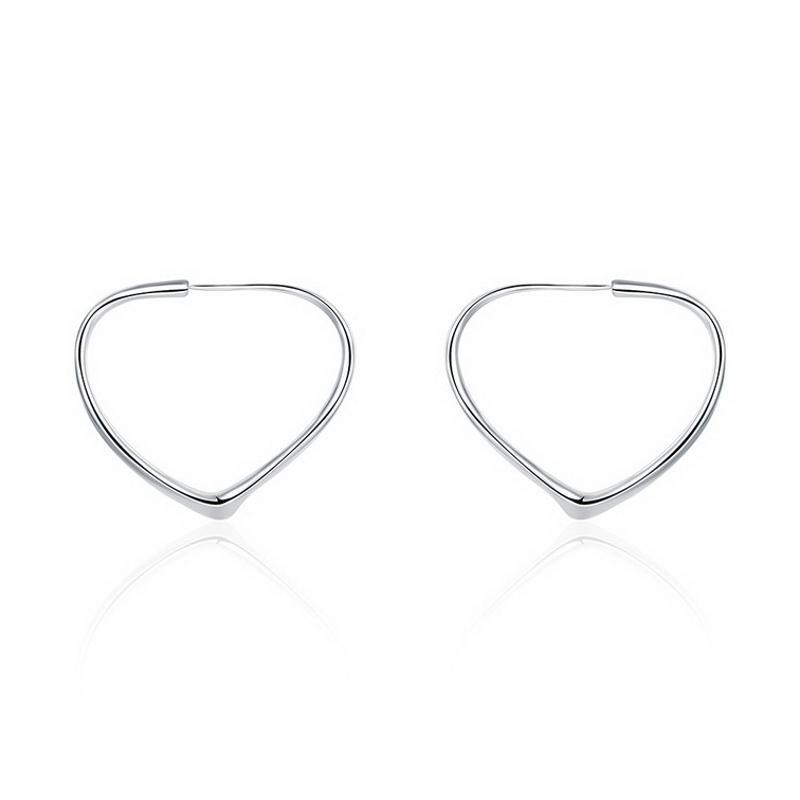E028Women silver plated earring镀925纯银耳环时尚个性心形耳圈