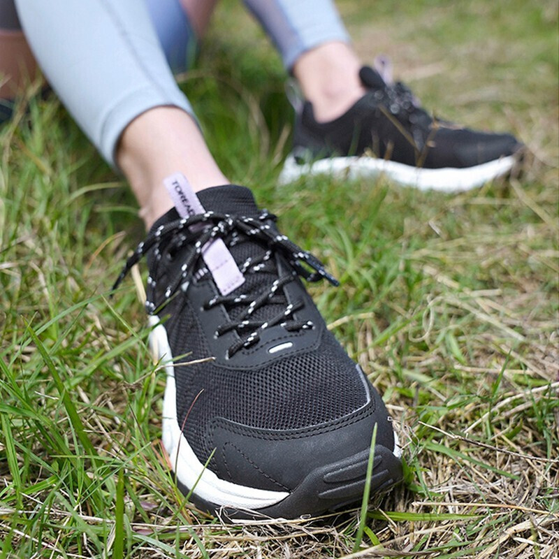 探路者户外登山鞋女式夏季网布透气轻便低帮徒步鞋女春夏轻量耐磨防撞