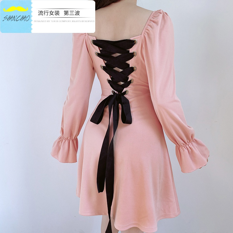 闪潮法式复古气质chic方领后背绑带裙显瘦修身收腰露背小心机连衣裙女