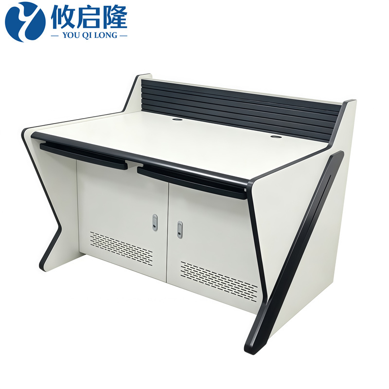 攸启隆