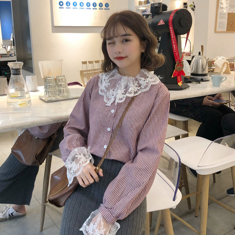 秋装新款韩版甜美小清新蕾丝花边条纹女学生百搭灯笼袖娃娃衫衬衫