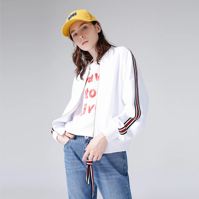 初语黑色休闲短外套女