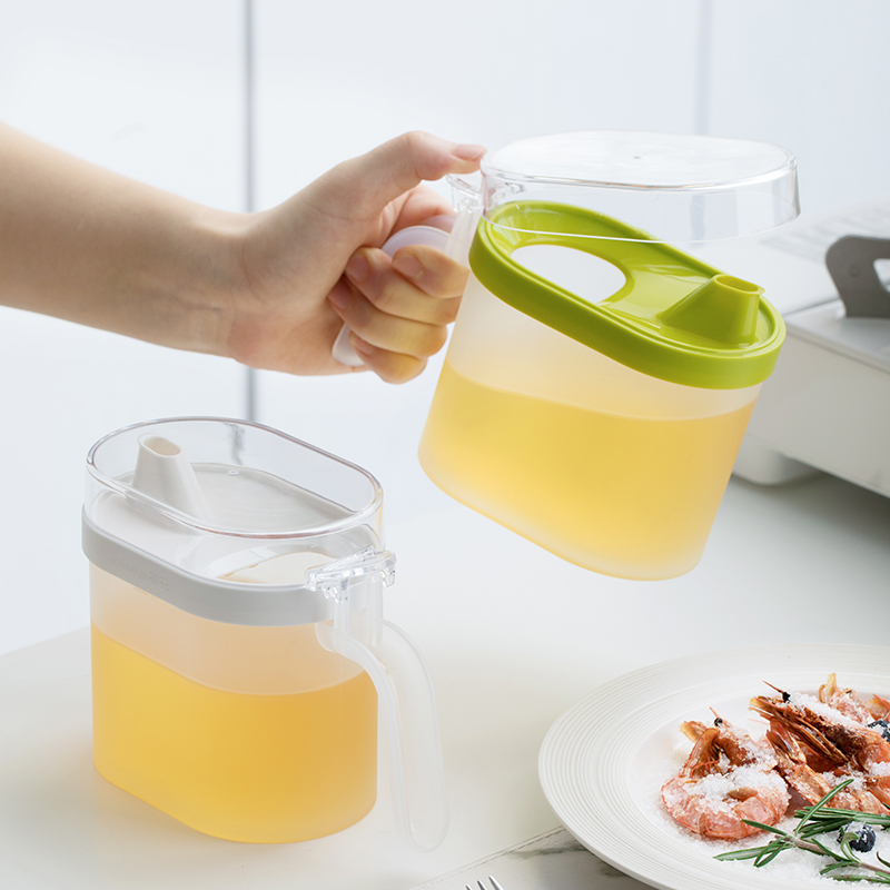 茶花塑料油壶防漏家用装油瓶酱油瓶倒油瓶厨房用品醋壶小油罐[白色]500ML油壶