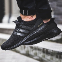 Adidas阿迪达斯 Ultra Boost UB4.0 纯白 黑白男女运动休闲跑步鞋 BB6168