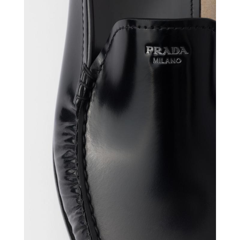 普拉达(PRADA)男款圆头套穿橡胶底休闲乐福鞋户外百搭配色鞋