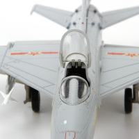 1:48歼7飞机模型歼-7战斗机合金成品军事仿真歼击机礼品摆件