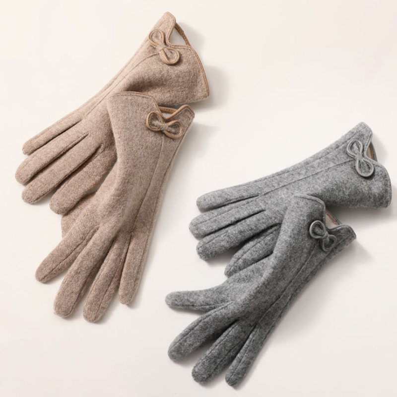秋冬季纯色可爱女式手套韩版学生保暖开车骑车触屏手套女中厚秋季款