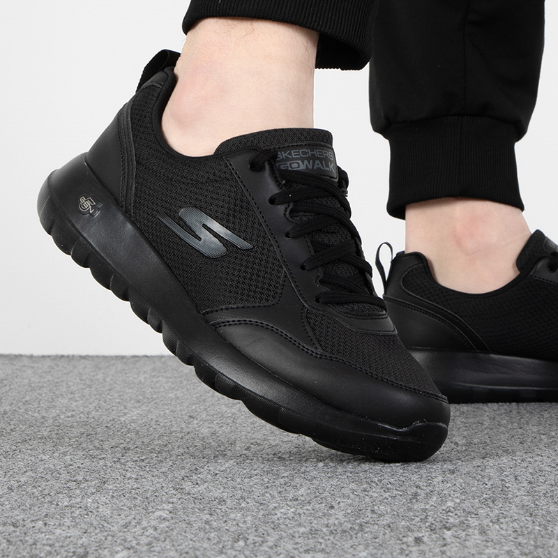 Skechers/斯凯奇男鞋新款健步鞋轻质缓震透气运动休闲鞋216166-BBK ZP