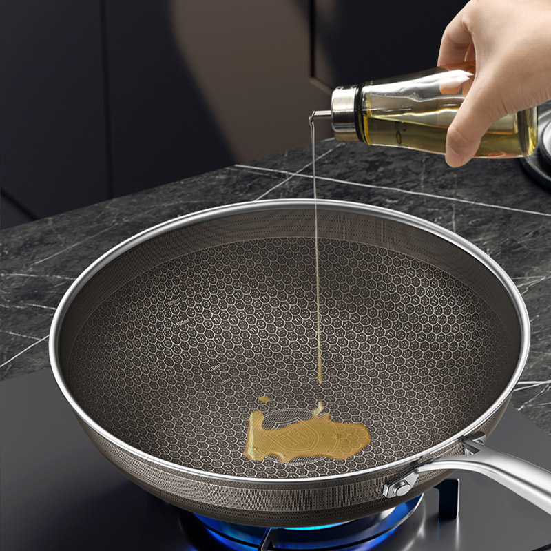 康巴赫第七代0氟钛蜂窝双面屏炒锅32cm(带201蒸屉、201铲、海绵擦*2)高清大图