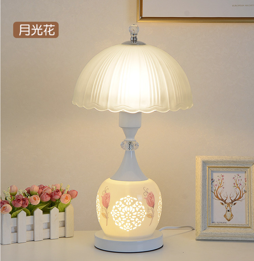 美的(Midea)简约现代卧室床头灯家用浪漫温馨结婚礼物喂奶可调光玻璃陶瓷台灯 月光花 遥控开关