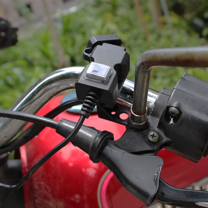 摩托车手机充电器电动车usb防水手机充电器车载手机充电器小蛮腰充电