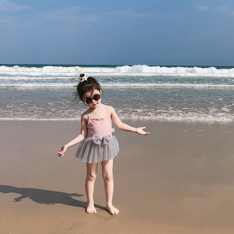 新款女童泳衣1-3岁儿童泳衣女公主裙式洋气宝宝可爱吊带游泳衣报价_参