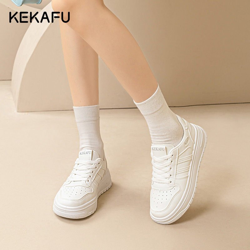 珂卡芙厚底板鞋女2024年新款春秋白色运动休闲鞋女透气百搭小白鞋