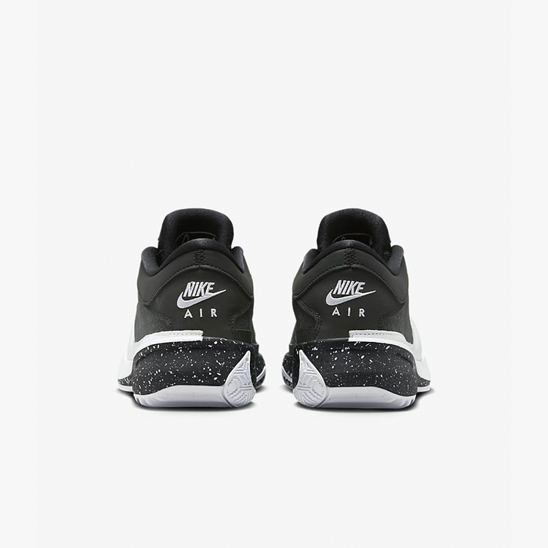 nikezoomfreak5减震耐磨低帮篮球鞋男款黑白色dx4996003