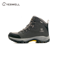 YESWELL 头层皮防寒鞋 (颜色随机)81622