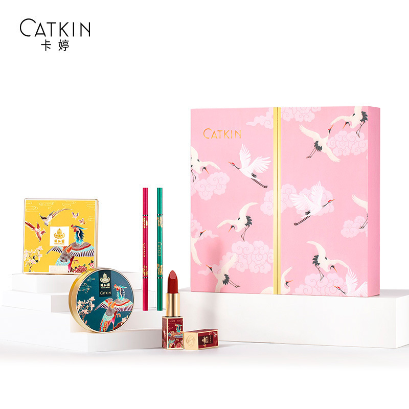 卡婷CATKIN 云中仙凤仪红02锦盒 彩妆礼盒套盒女生礼物