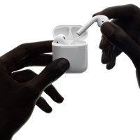 Apple 苹果 AirPods原装无线蓝牙耳机 入耳式iPhone手机耳机正品行货（一代）