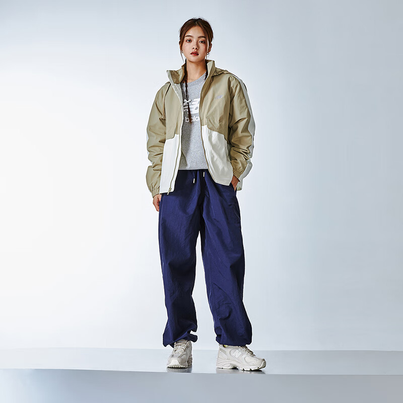 新百伦newbalance运动夹克
