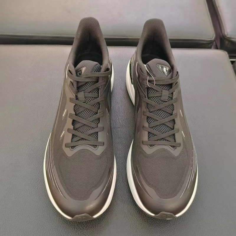 乔丹 跑步鞋运动鞋旅游鞋男款舒适基础跑鞋 透气防滑39-45 QDB023253210 黑色/乔丹白高清大图