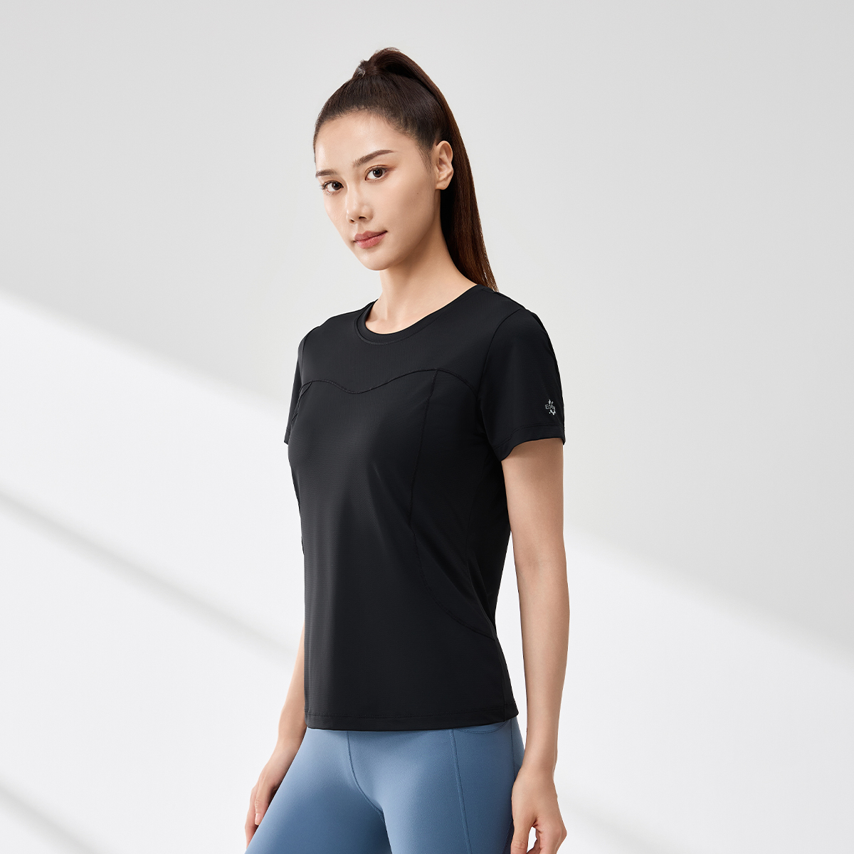361°运动T恤女夏季新款轻薄透气运动短袖女士跑步健身瑜伽服 L 超级黑