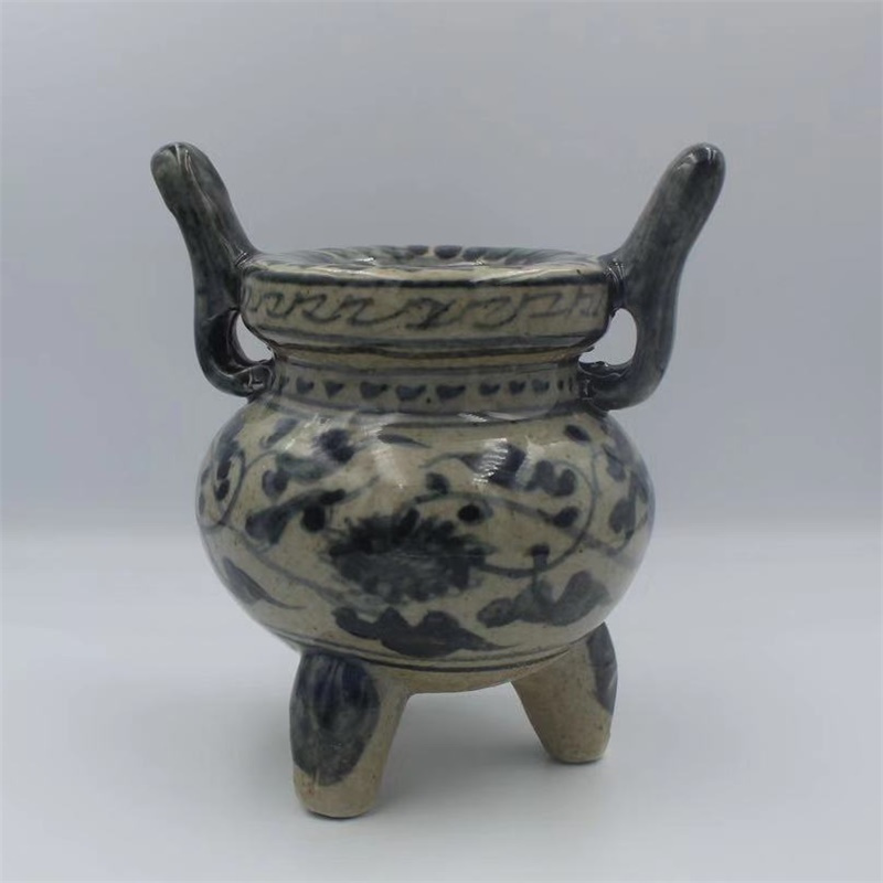 景德镇仿古陶瓷元青花全手工手绘缠莲花三足小香炉家居装饰摆件