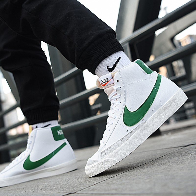 Nike/耐克 男鞋21新款BLAZER MID时尚耐磨高帮休闲鞋 BQ6806-115