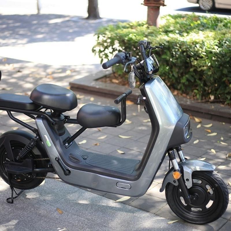 小牛电动车g0前置儿童座椅美观实用真正的带娃神器govag0脚踏板