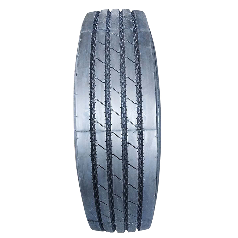 朝阳卡车中长途轮胎315/80R22.5-18 CR976A 导向、拖车轮位