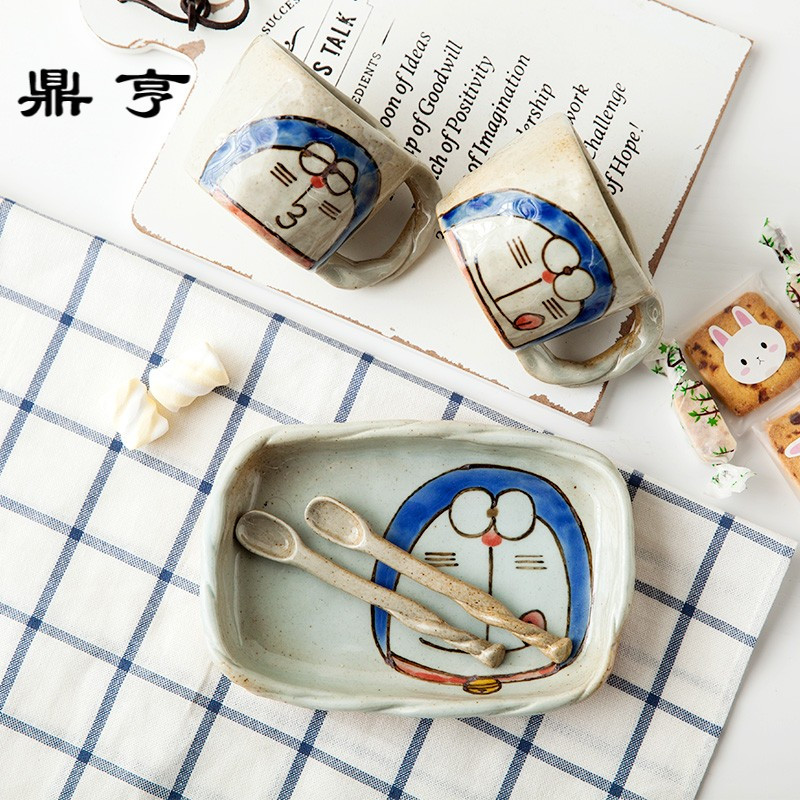 鼎亨包邮 日式创意马克杯机器猫 手绘陶瓷水杯简约情侣杯方盘方杯
