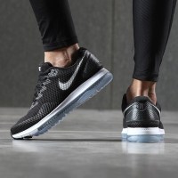 NIKE耐克运动鞋男鞋2018秋季新款ZOOMALLOUT全掌气垫低帮休闲运动缓震耐磨跑步鞋
