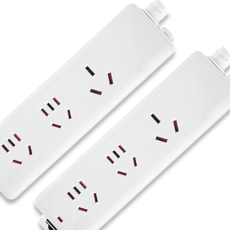 川耘腾 CYT-C10 3位13孔 2500W 2.8M 插排图片